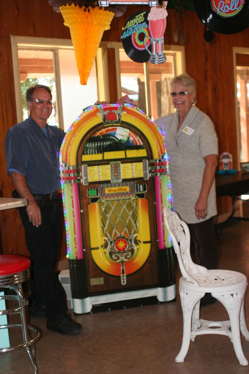 Dennis & Donna Morris by Jukebox